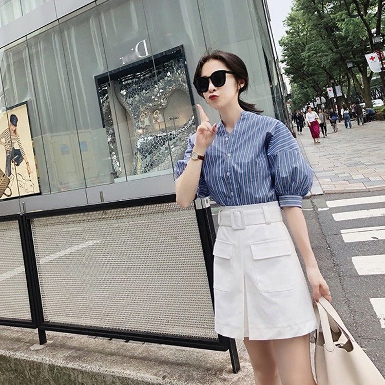 女人过了30岁，就穿俏皮套装+高跟，洋气减龄像18少女