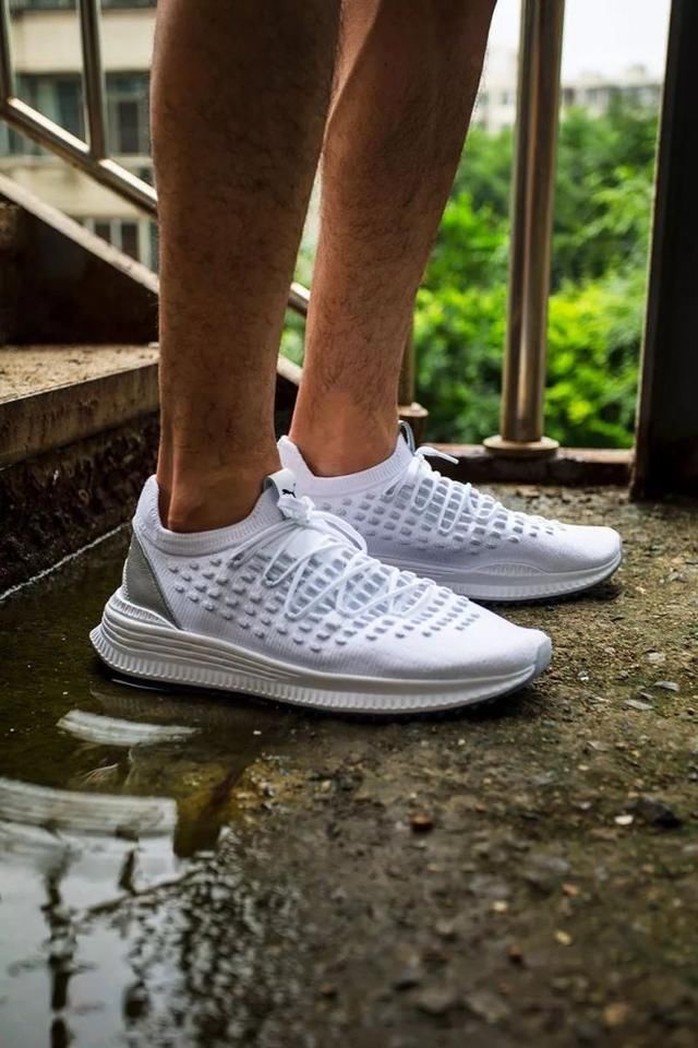 论上脚回头率和可玩性，这双新鞋我给 100 分！