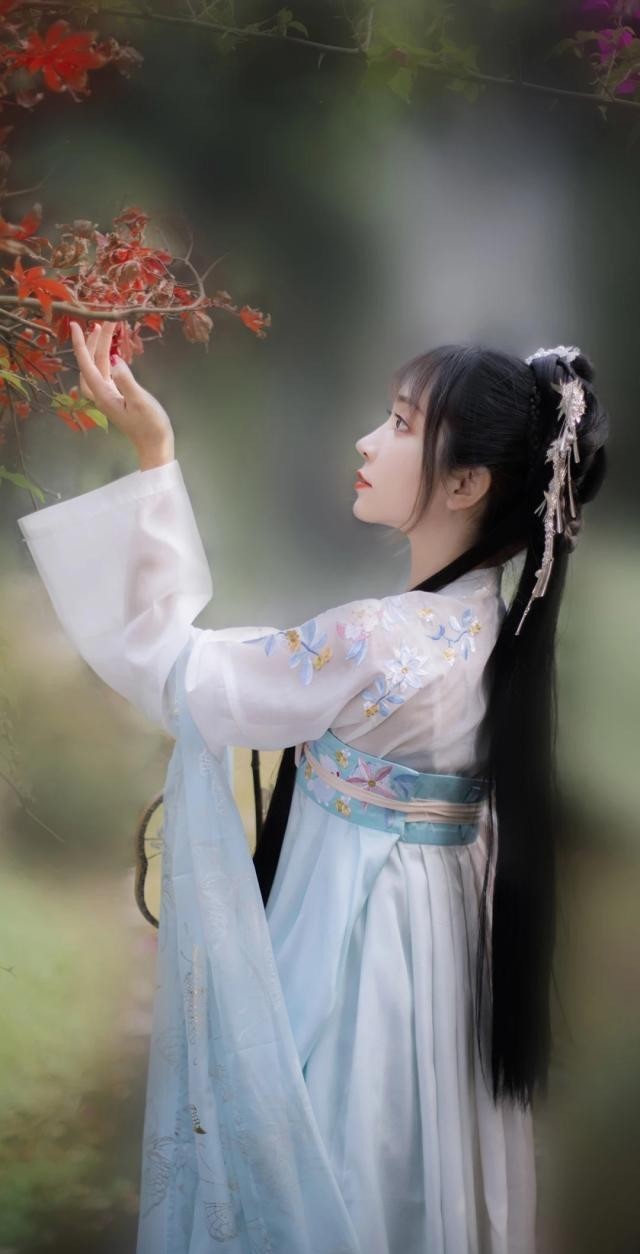 【惆怅】今日诗词撷芳录:登临此日重惆怅,汉上高楼已失名