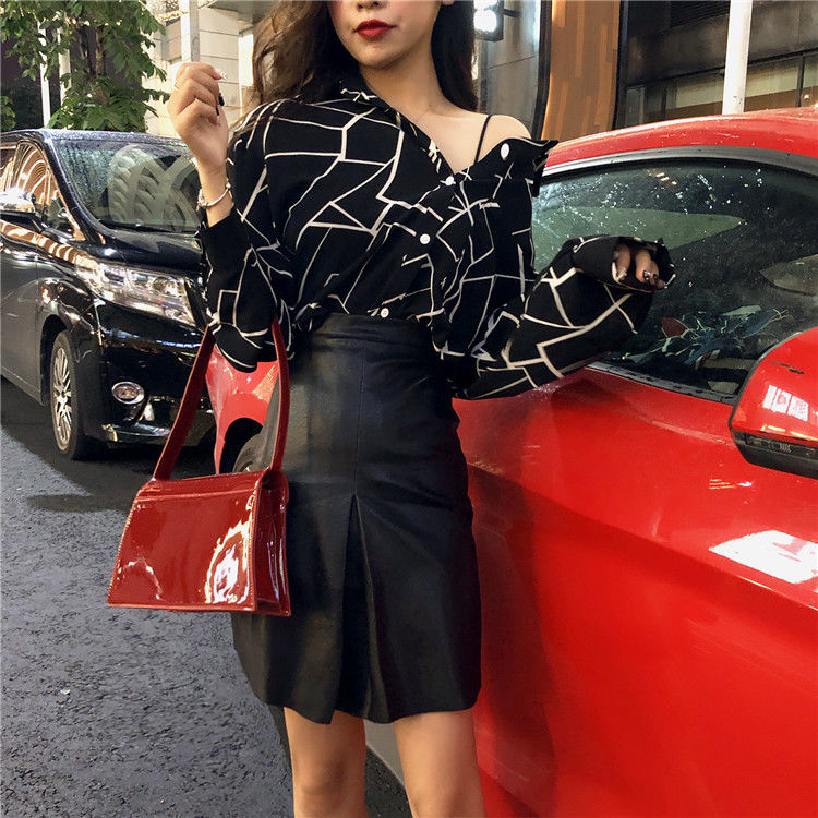 立秋了，老婆都不穿去年的旧款，穿新买的温柔衫……忒美了又迷人