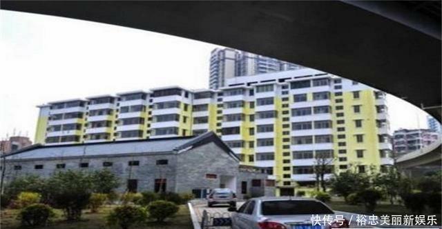  「成了」广州最强钉子户，政府耗资亿元将其圈起来，成了奇观！