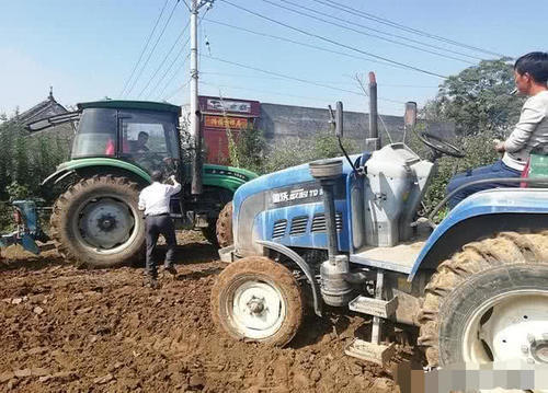  农民：2020年之后农村的土地到底由谁来种植？专家说出答案，你