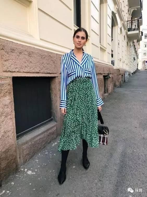 今夏最吸睛的30种半裙搭配，太美了!