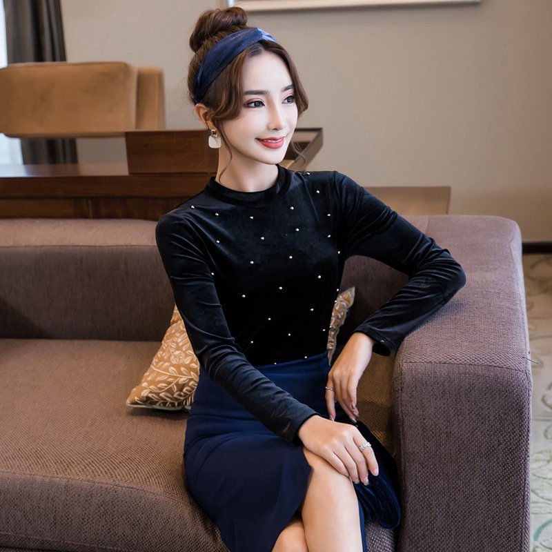 假如我才30几，旗袍白送我也不穿，瞧小衫+开衫，美的令我羡慕