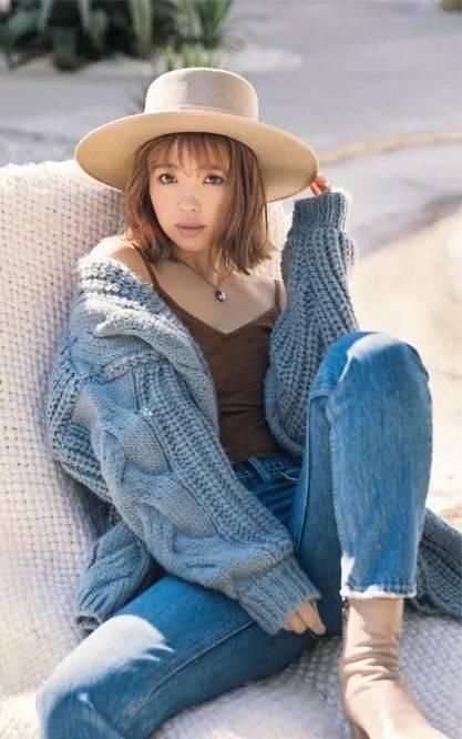  『针织套装』麦子肌女生的最強设计风格 同类色穿衣搭配狂爆说