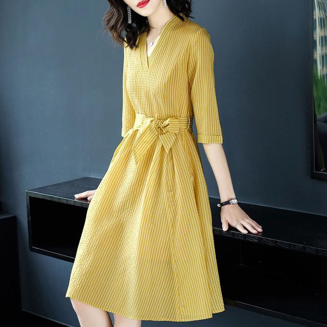 把旗袍统统比下去的连衣裙，时髦美嫩，适合100~160斤女人