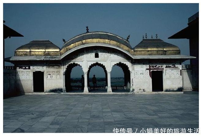 这只是一个省却装着两亿人，不在中国，而且游客多！