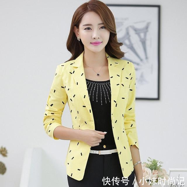  [小西装外套]通勤百搭小西装，简练利落，赋予玲珑曲线美