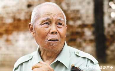  退役|此特等战斗英雄退役后, 国家干部不当, 回农村隐姓埋名50年