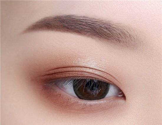  「眼妆」化妆新手一定要学会的眼妆,超级百搭又好看