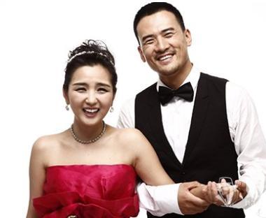 何洁否认“婚内出轨”，深夜发文喊冤，网友：马蓉又出现了！