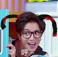 比起做秀说谎，薛之谦能让孩子出生，不骂他是过街老鼠，已是仁慈