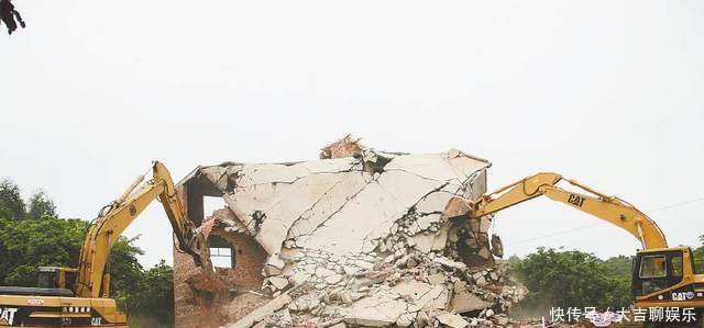 这几类人千万不要翻建农村房屋，一翻建宅基地就将被收回！