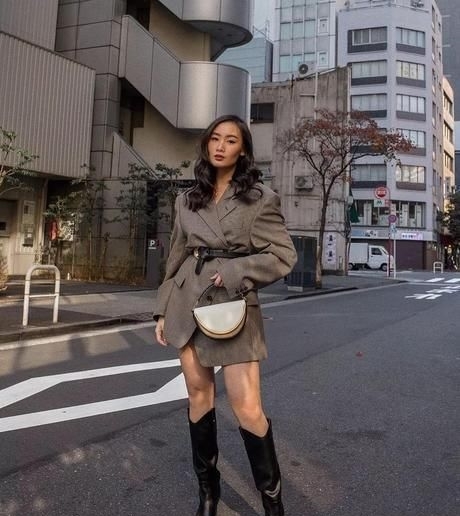  系腰带：今年冬天小个子千万不要这样穿衣服，太显高啦！