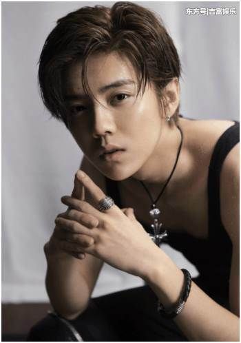 黄子韬的发型，张艺兴的发型，鹿晗的发型，吴亦凡的发型