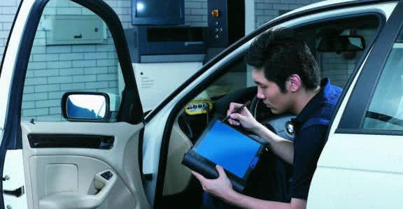 国六实施才16天，“年检”又出新政策，车主：这是逼着我们卖车