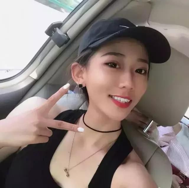 比基尼健身女神，中国版李燕花惊艳全场！