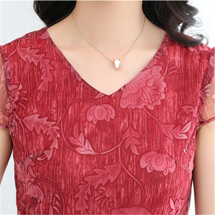 时下最火爆的一种裙:“温柔裙”!妩媚迷人，巨适合80后女人穿