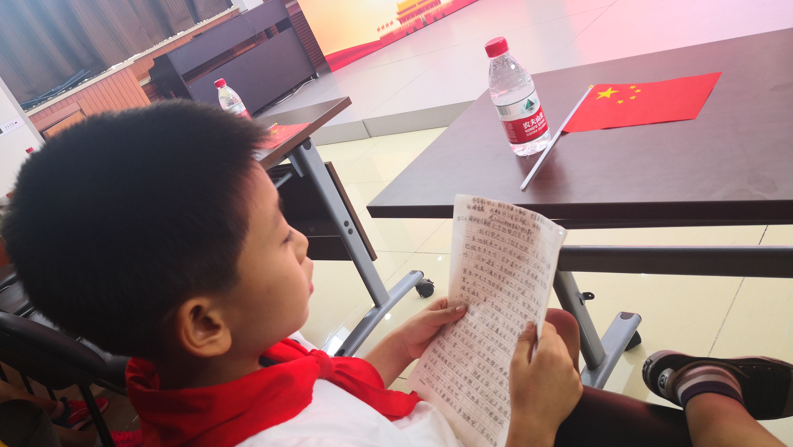  【社区】咱家的国庆|西花市南里西社区“小记者”讲述北京地铁史