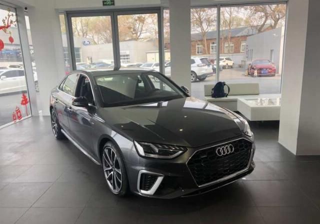  #新款#奥迪新款A4L接受预定 预售30.8万起/4月10日上市