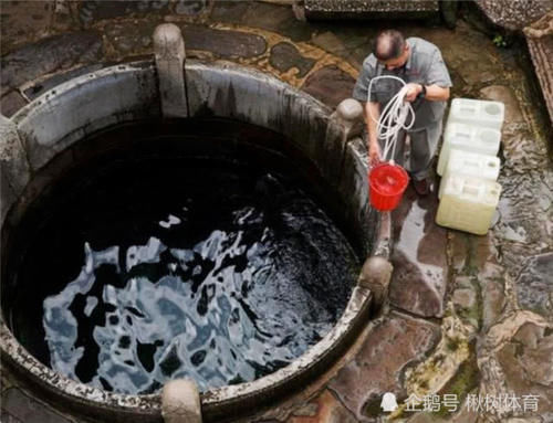  「地下」过去农村“打井”时，怎么判断哪里的地下有水呢？看完
