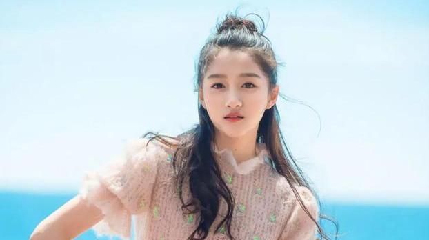 关晓彤与鹿晗什么时候