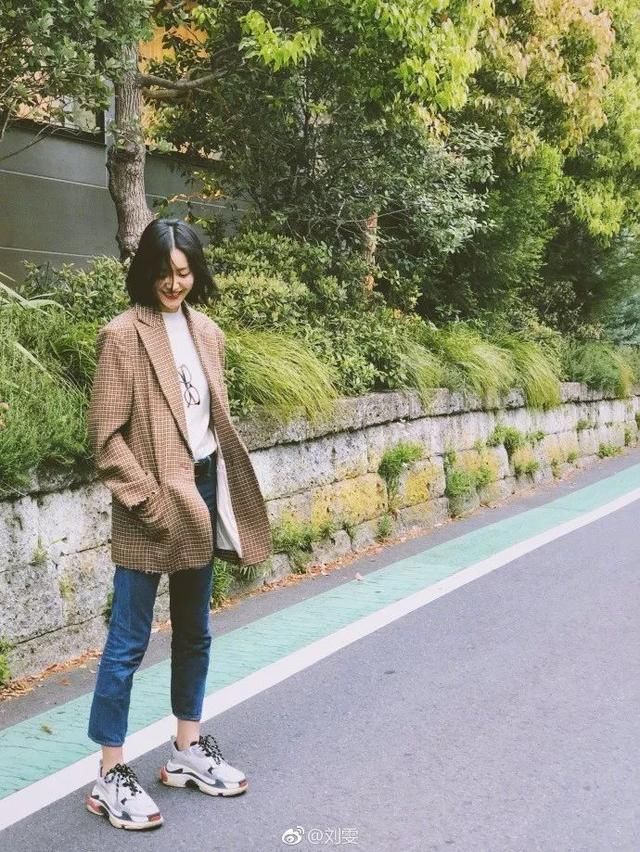 刘雯拍自然照前也要化妆2小时？太天真了！