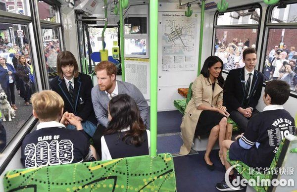 深扒 | 抢在断货前，赶紧把梅根出访澳新的每一件都买了!