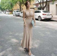 街拍：小姐姐时尚可爱，魅力十足