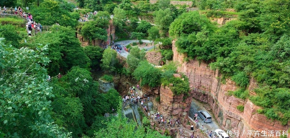 它被称“世界上最险的山村”，站在村子的周围，保你腿肚子哆嗦