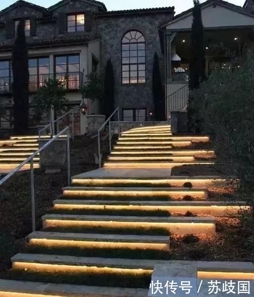 庭院中:30款庭院灯光,惊艳你慵懒的岁月!