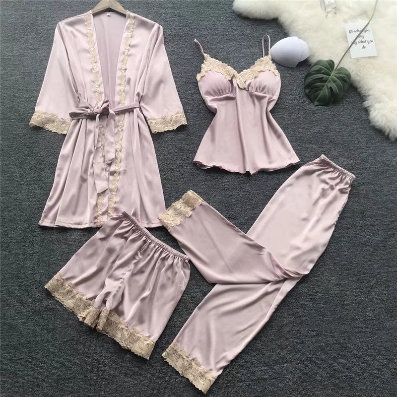 不要小看这样的睡衣!它可是女人变优雅迷人的“秘密”