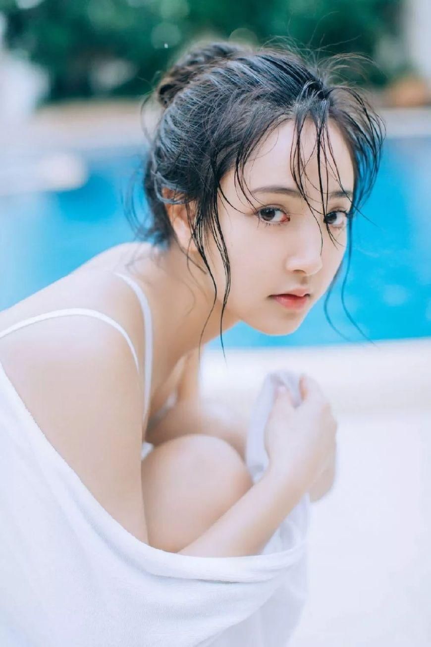 人像摄影:水中拍照也是这么美!