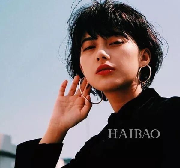 种草｜高圆圆剪完妹妹头嫩回18岁，为啥只有短发能秒换气质？