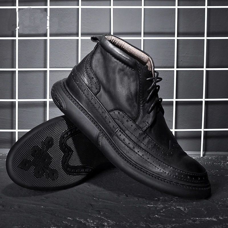 立秋后冷的快，尽量别穿凉鞋!瞧瞧今年新式休闲鞋，重点:特透气