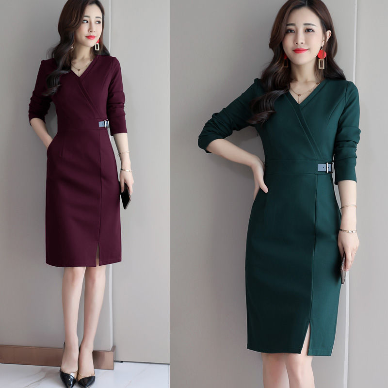 这酒红裙找了3天3夜，太好看了!款款精致，妈妈穿上减龄像30