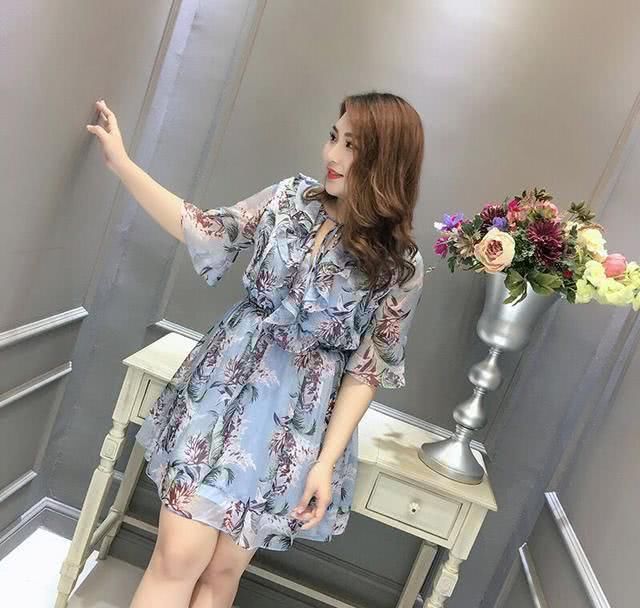  【显瘦】胖MM变微胖女神，连衣裙搭配功不可没