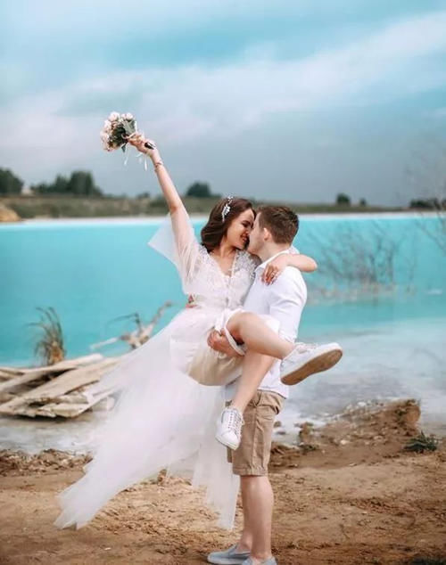 俄罗斯网红湖原来有毒？“西伯利亚马尔代夫”原来是这样来的…