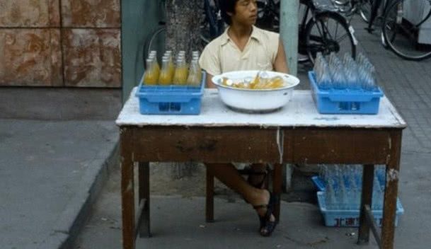  中国|1991年的中国夏天老照片：没有空调的夏天，人们是这样的