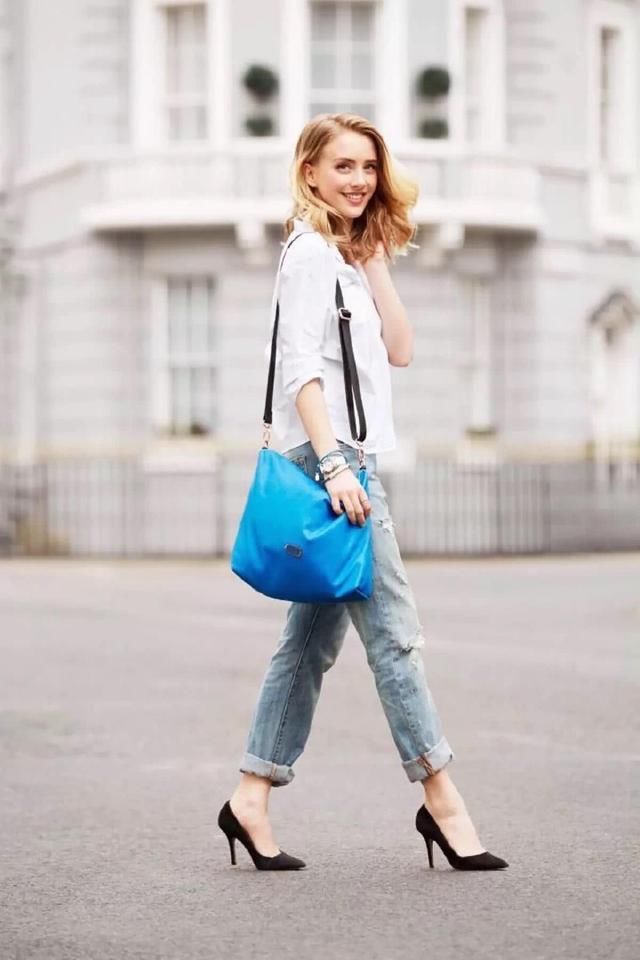 夏末初秋，牛仔裤+高跟鞋的新潮搭配，让你更加时髦有范