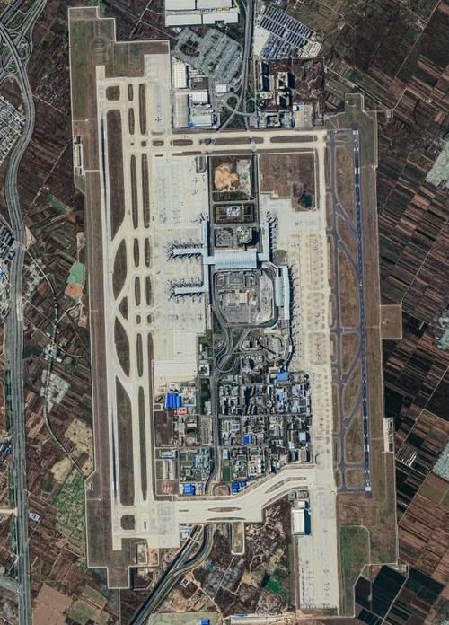  『西安』航拍西安咸阳国际机场，我国八大区域枢纽机场之一