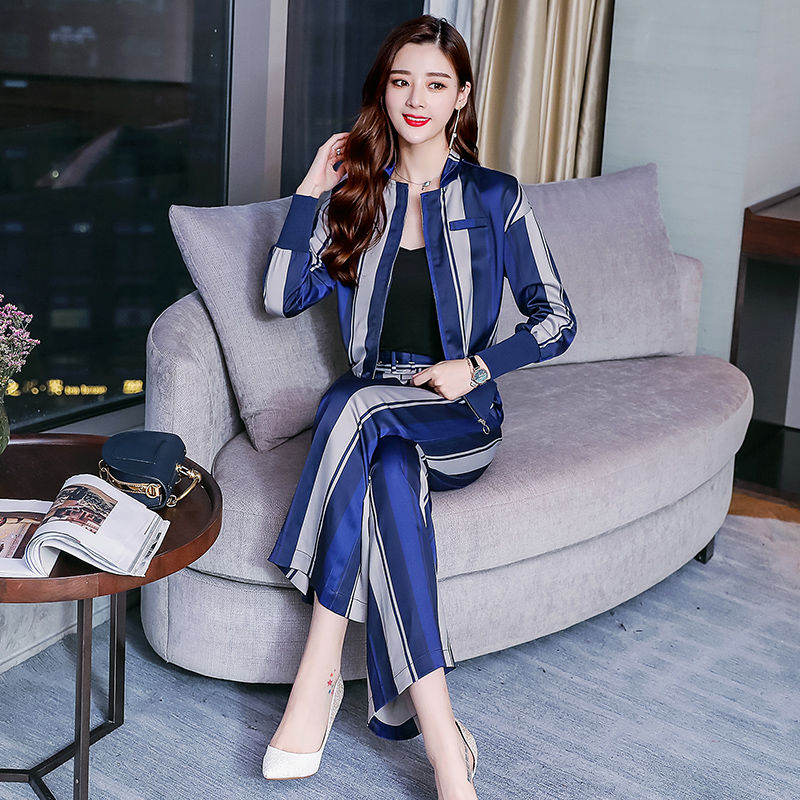 这8款小香风套装，是有点贵，但上身确实美嫩迷人，中秋穿美炸