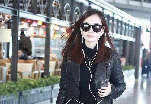 王宝强事件又有新进展？马蓉朋友圈现惊天大秘密，朋友送祝福，此