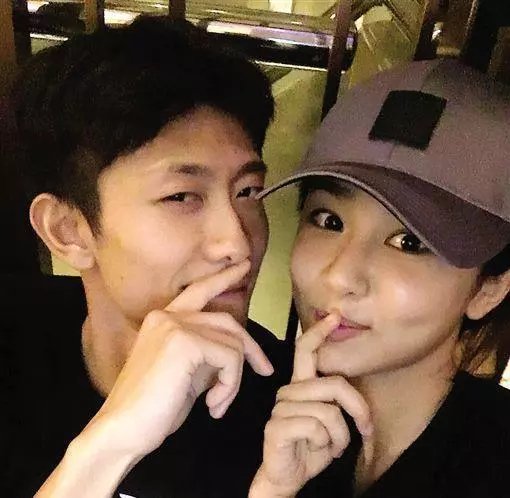 杨紫和秦俊杰宣布分手前夕，曾给张一山发微信表示：真想你了！