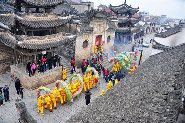 这座妥善保管完整的明清古镇，有2000多年历史，却不要门票