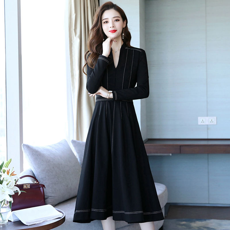 日盼夜盼:“儒雅”秋裙终于开卖，洋气超迷人，推荐六零女人穿