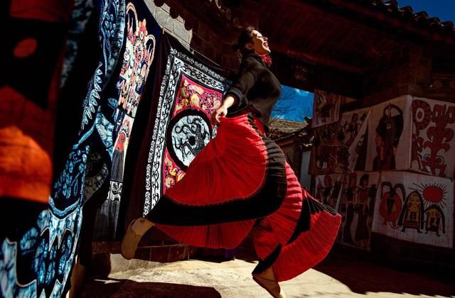 确定过眼神,王力可你就是我女神,女神穿搭就是美