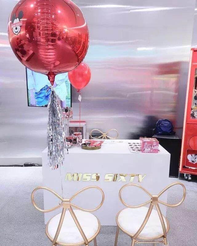 她在衰落之时被温州大佬收购，如今竟然位居女装品牌前列?牛逼!