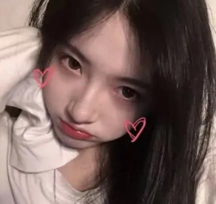 「看起来」女生眼睛有这“3标志”,天生自带“眼妆”,00后学生党快自测!
