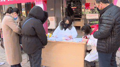  「医用外科口罩」德州庆云统一调配口罩供应，购买现场是这样的……